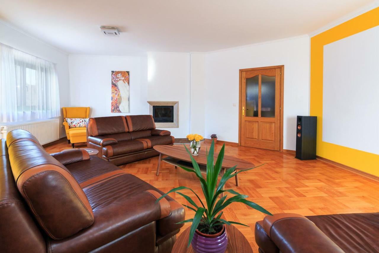Villa Dream Srima Dış mekan fotoğraf